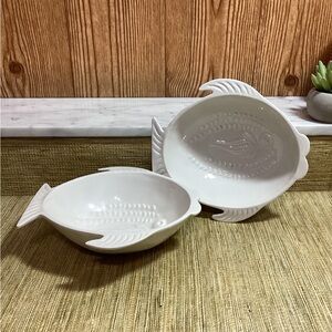 Vintage California Pottery Elegant Fish-Shaped White Bowls 8” x 7.5” x 2”